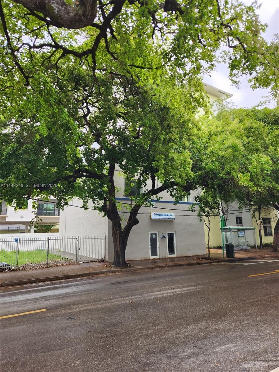 1525-27 NW 3rd Ave, Miami, FL 33136