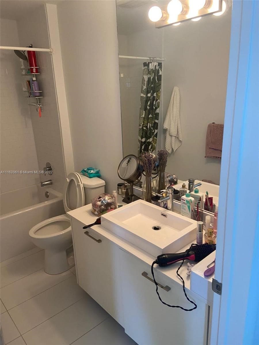 151 SE 1st St # PH05, Miami, FL 33131 — zdjęcie 2