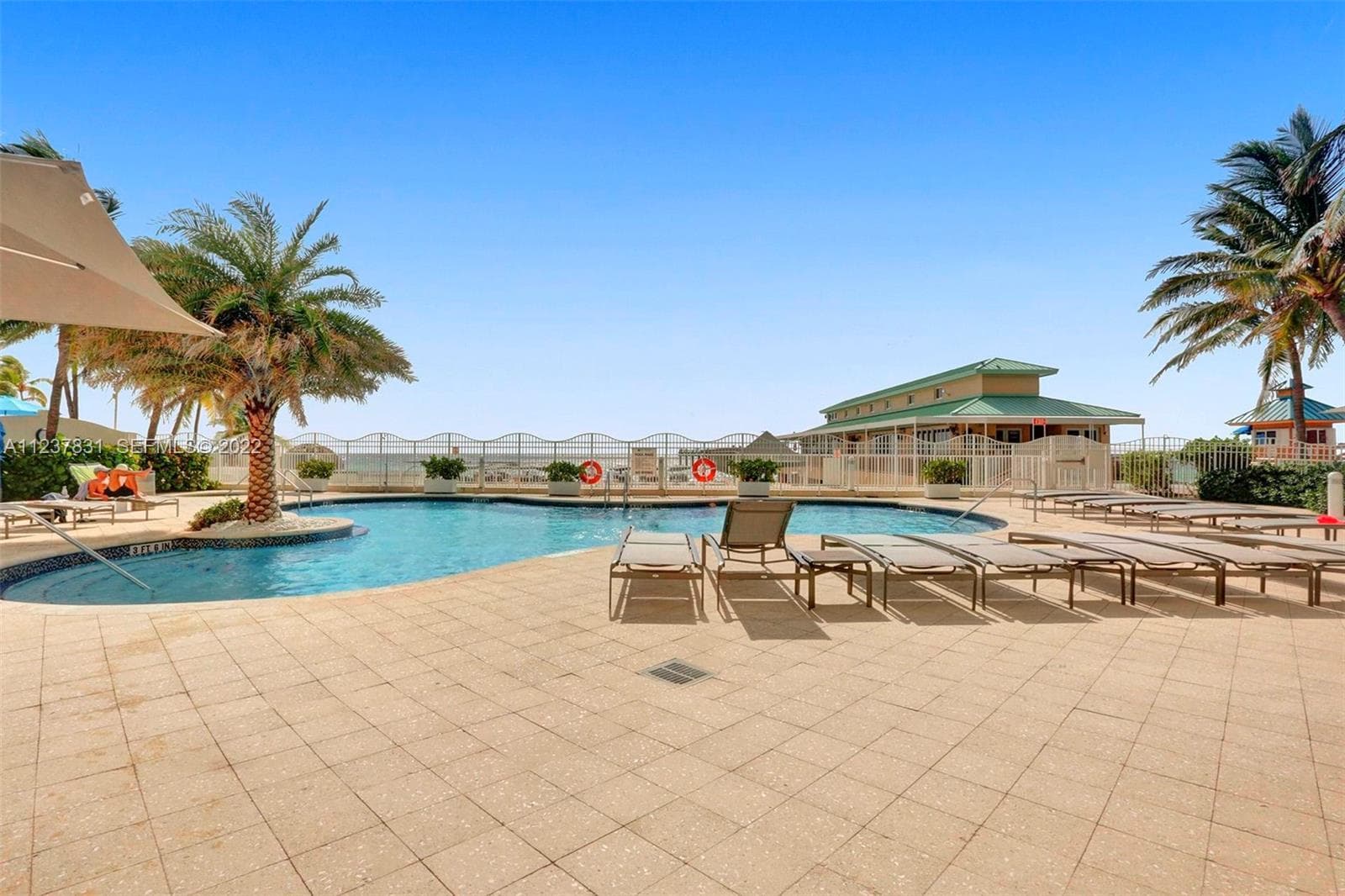 16699 COLLINS AV # 3105, Sunny Isles Beach, FL 33160 — zdjęcie 2