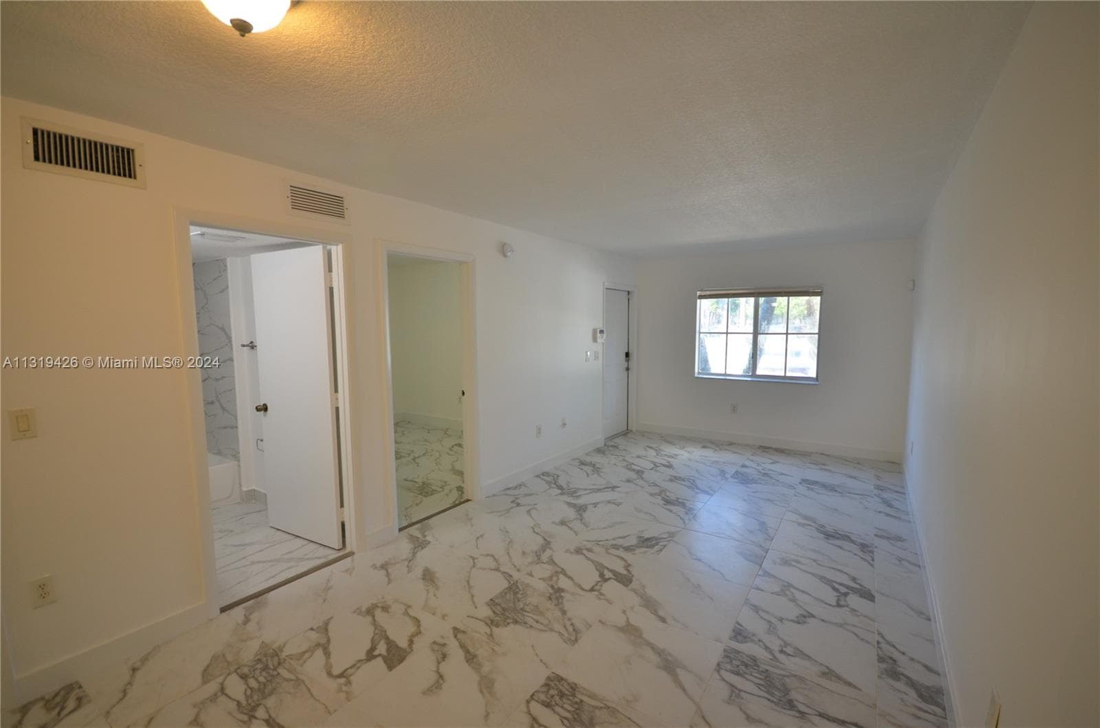 1241 SE 29th St # 102, Homestead, FL 33035 — zdjęcie 5