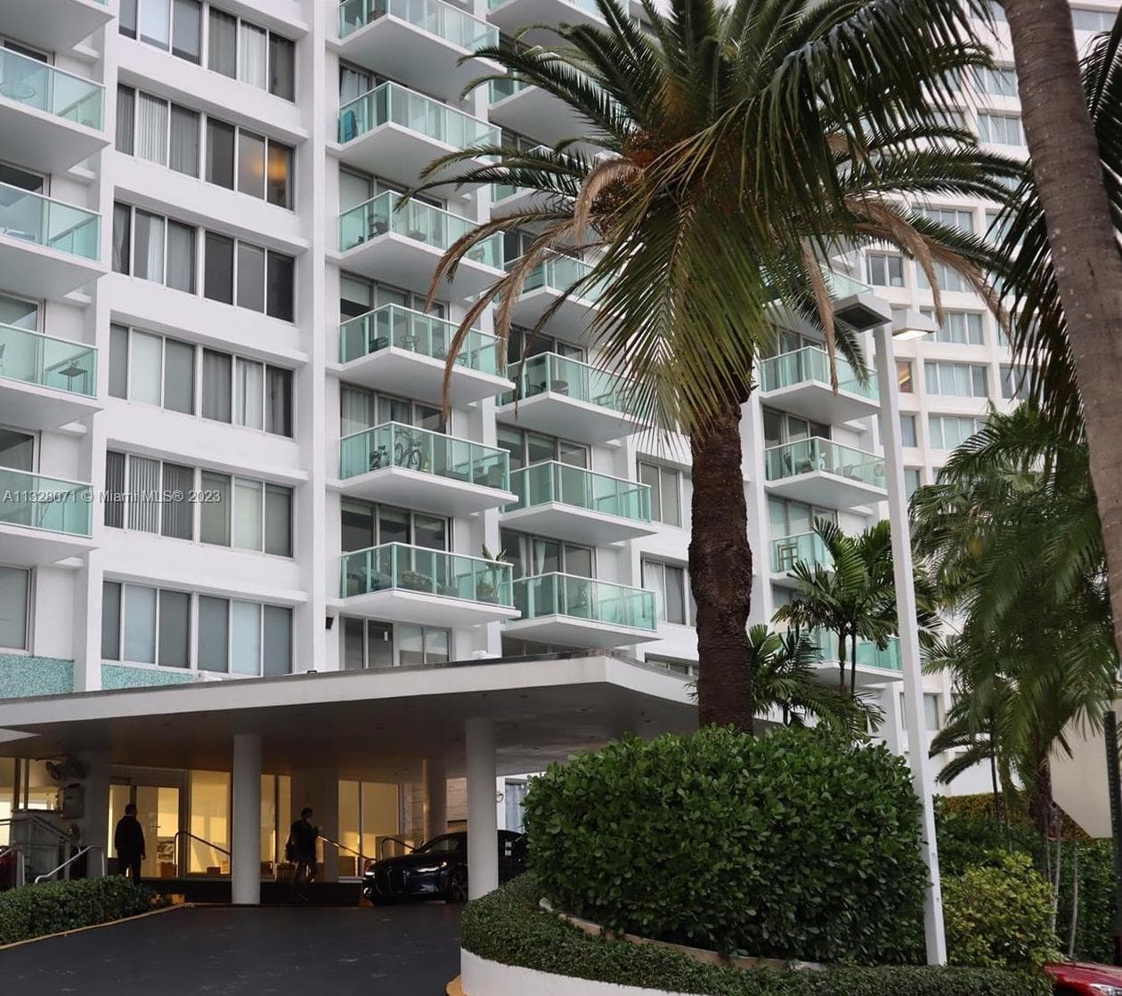 1000 West Ave # 1032, Miami Beach, FL 33139