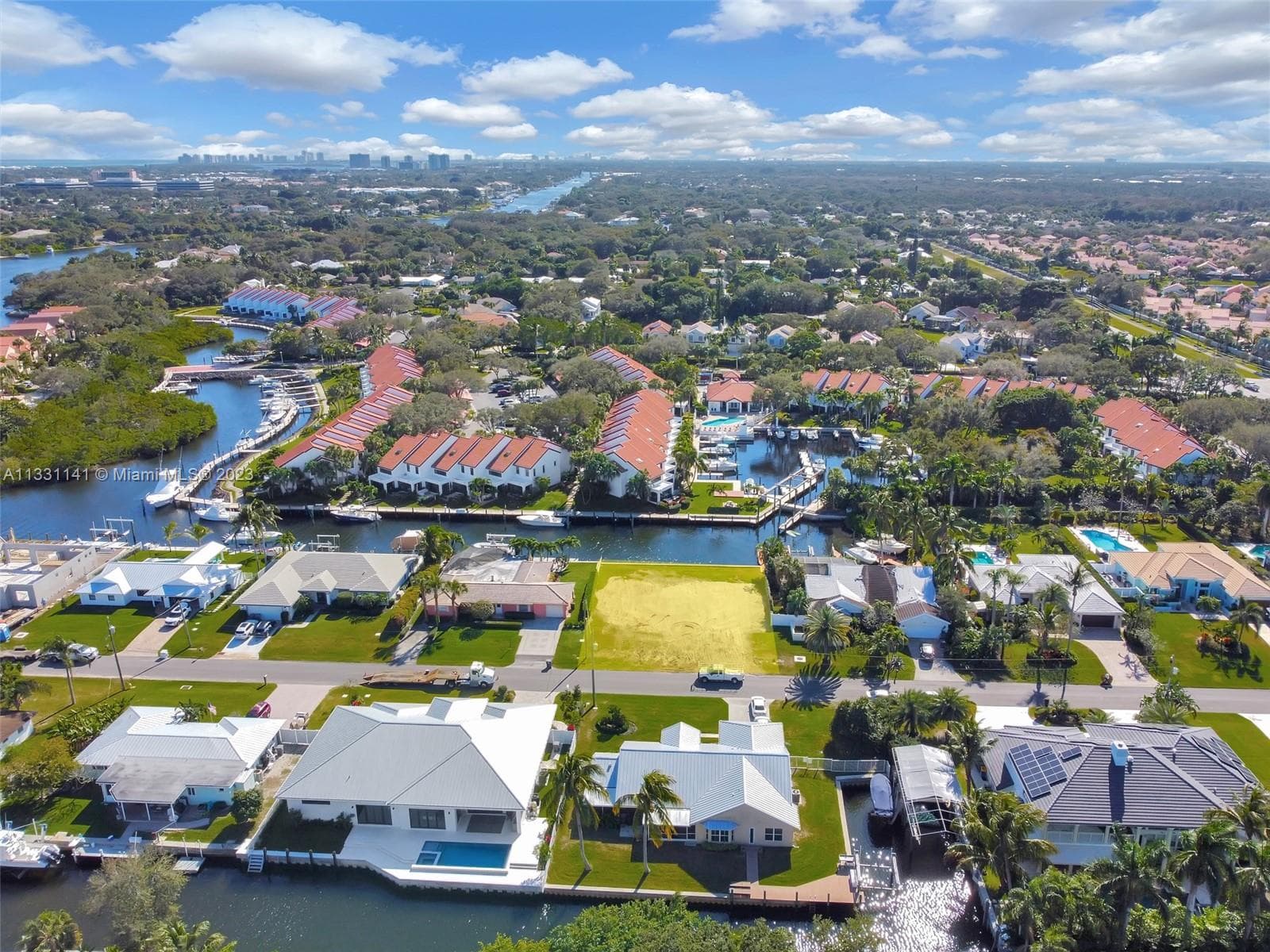 2400 Edward Rd, Palm Beach Gardens, FL 33410 — zdjęcie 3