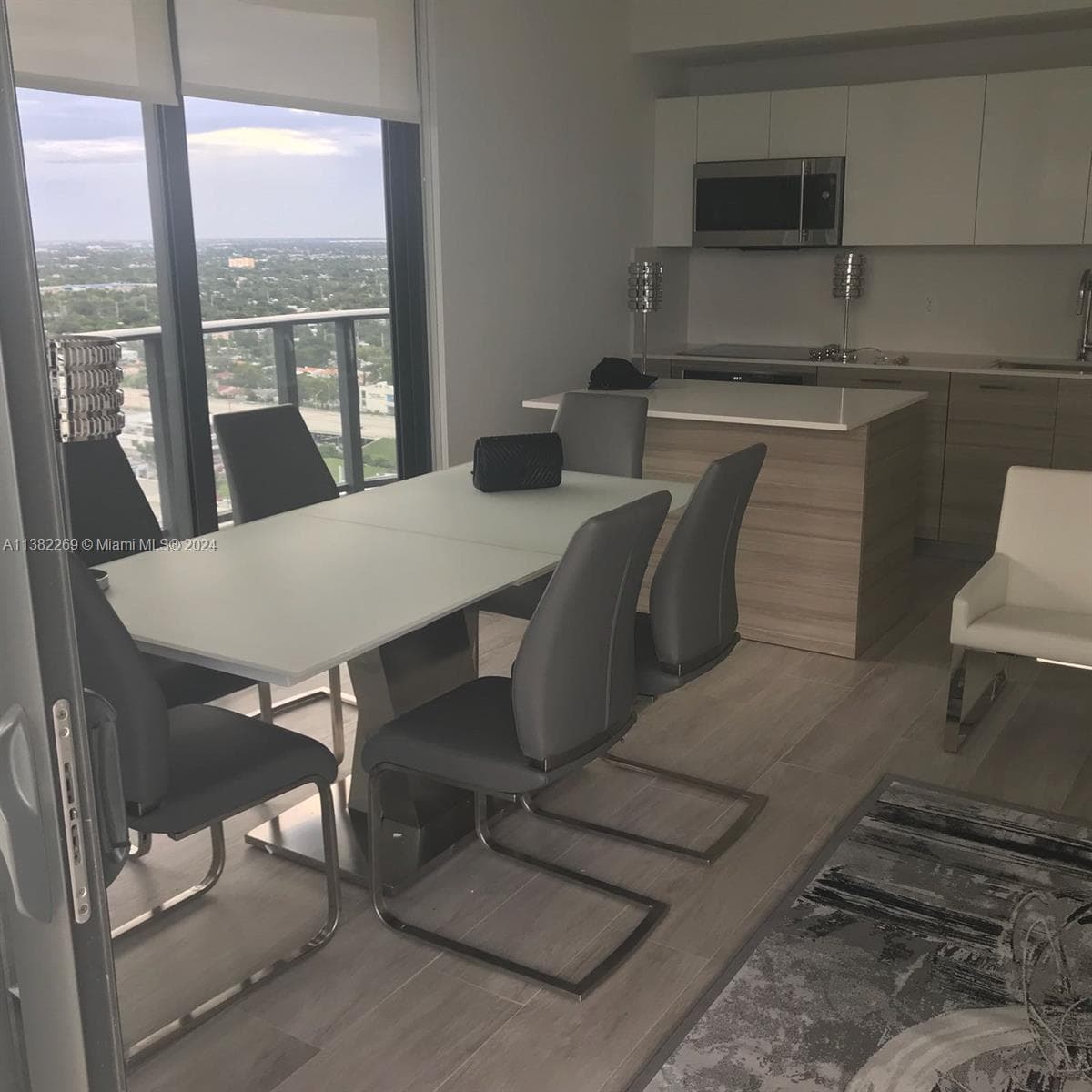 121 NE 34th St # 2601, Miami, FL 33137 — zdjęcie 3