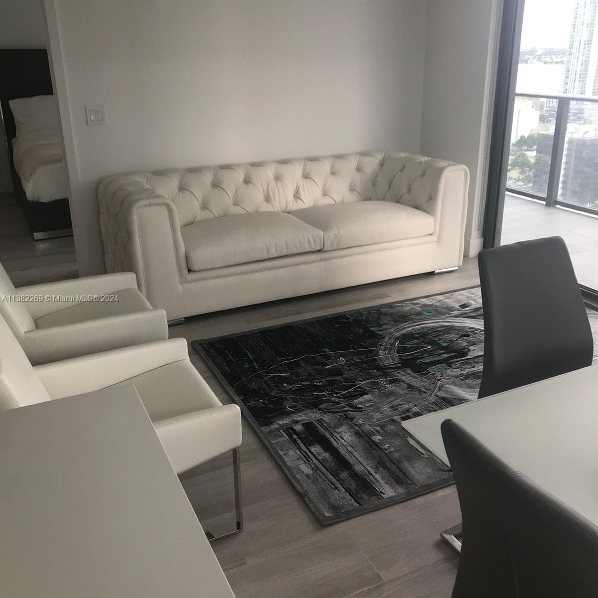 121 NE 34th St # 2601, Miami, FL 33137 — zdjęcie 4