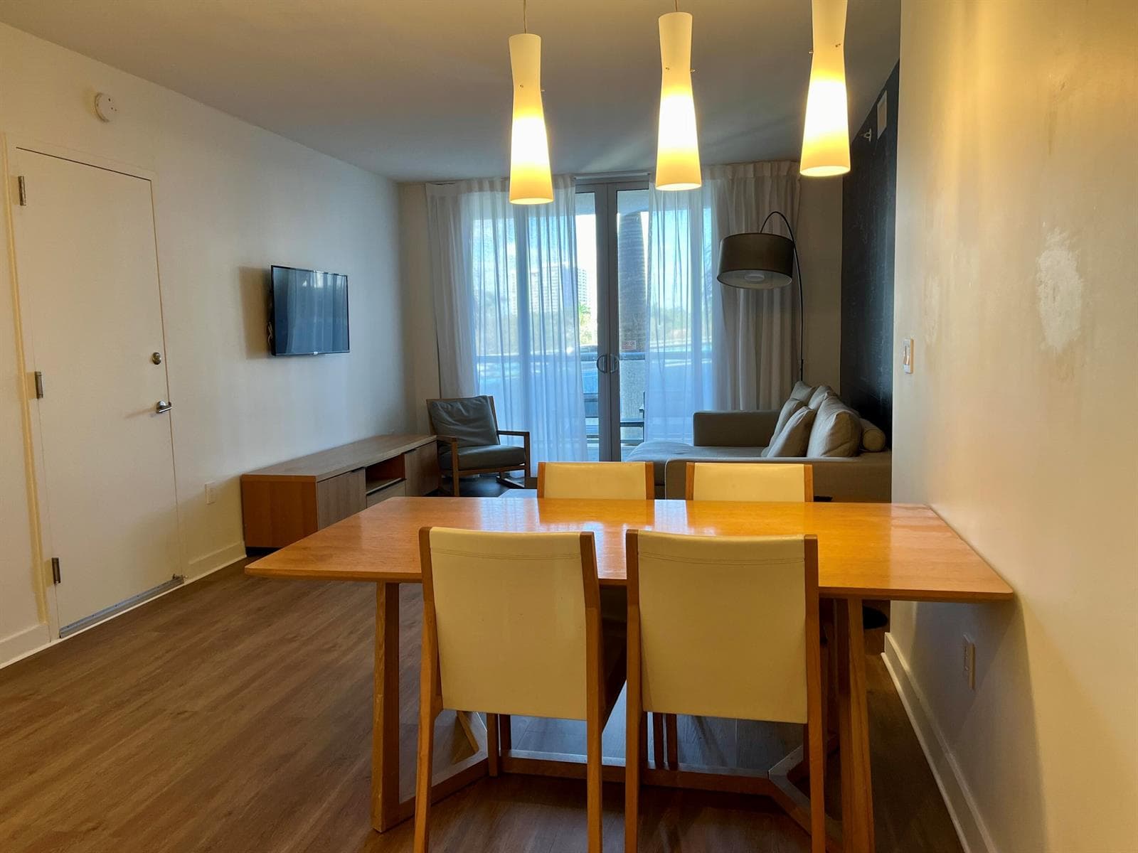 2602 E Hallandale Beach Boulevard # R308, Hallandale Beach, FL 33009 — zdjęcie 5