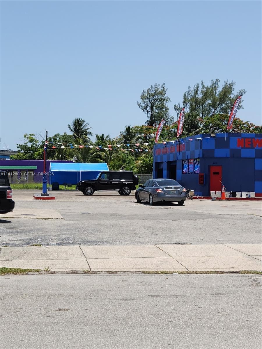 4420 NW 7th Ave, Miami, FL 33127 — zdjęcie 3