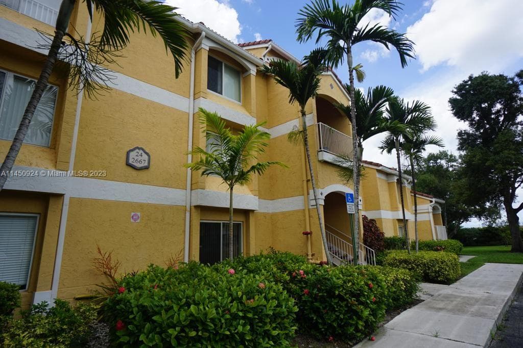 2667 NW 33rd St # 2416, Oakland Park, FL 33309 — zdjęcie 3