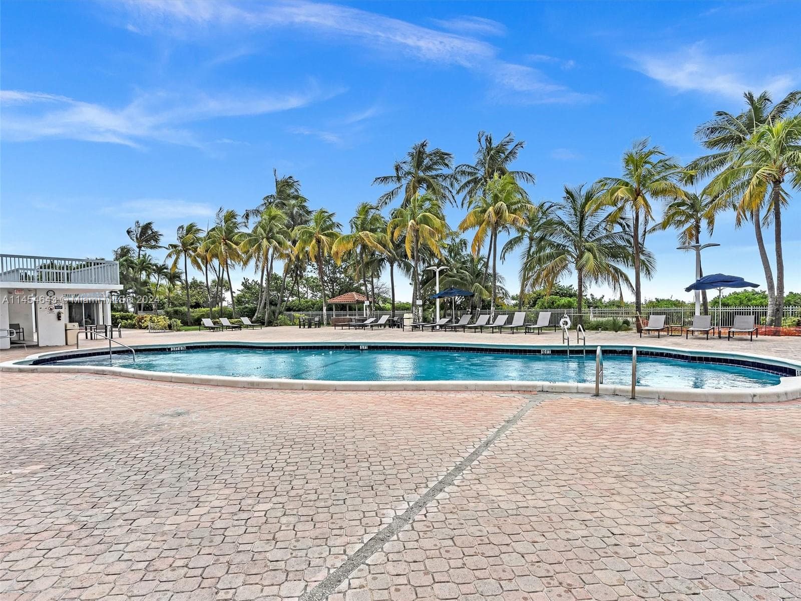 2655 Collins Ave # 706, Miami Beach, FL 33140 — zdjęcie 5