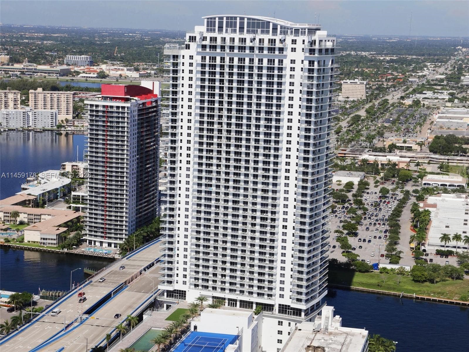4010 S Ocean Dr # R2206, Hollywood, FL 33019