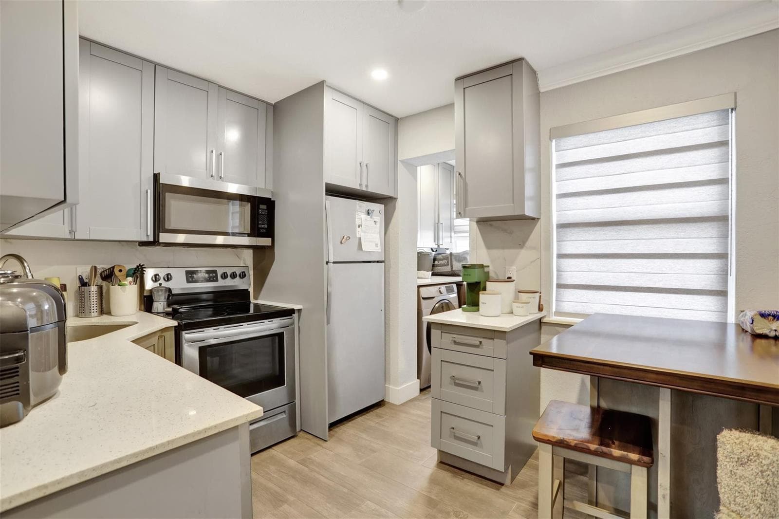 2609 NW 9th Avenue, Wilton Manors, FL 33311 — zdjęcie 2
