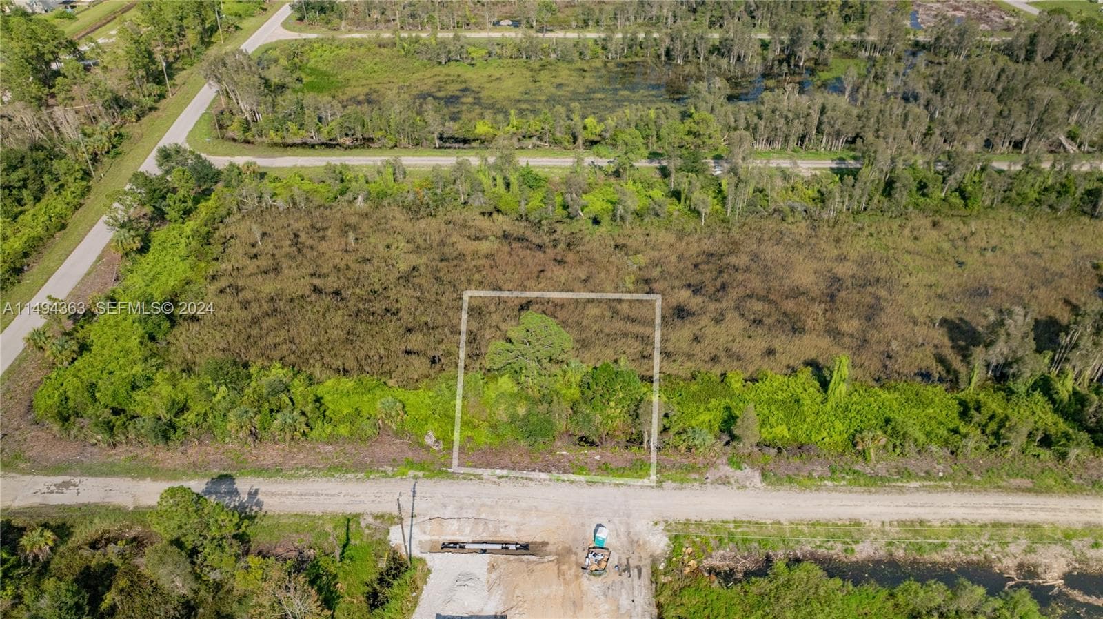 853 Belden Ave, Lehigh Acres, FL 33936 — zdjęcie 4