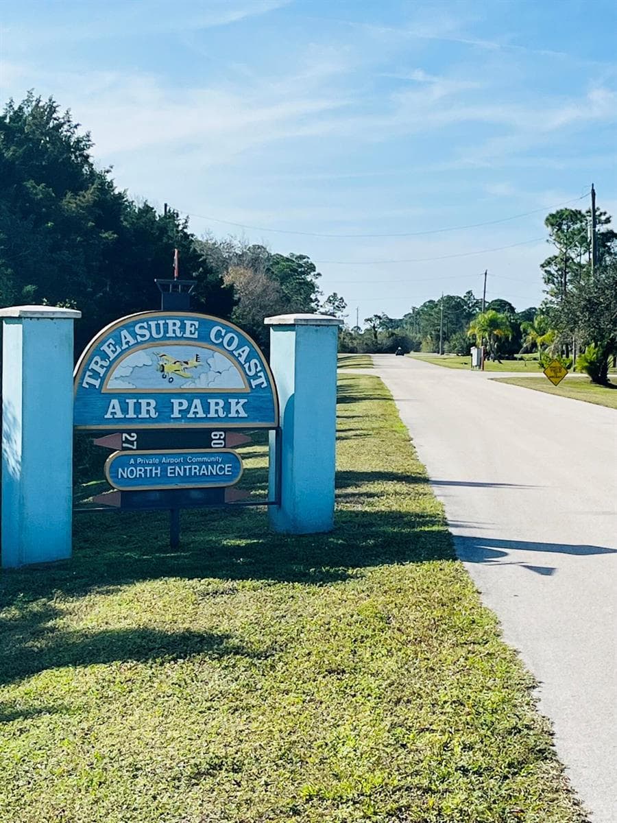 15377 Navion Drive, Port St. Lucie, FL 34987