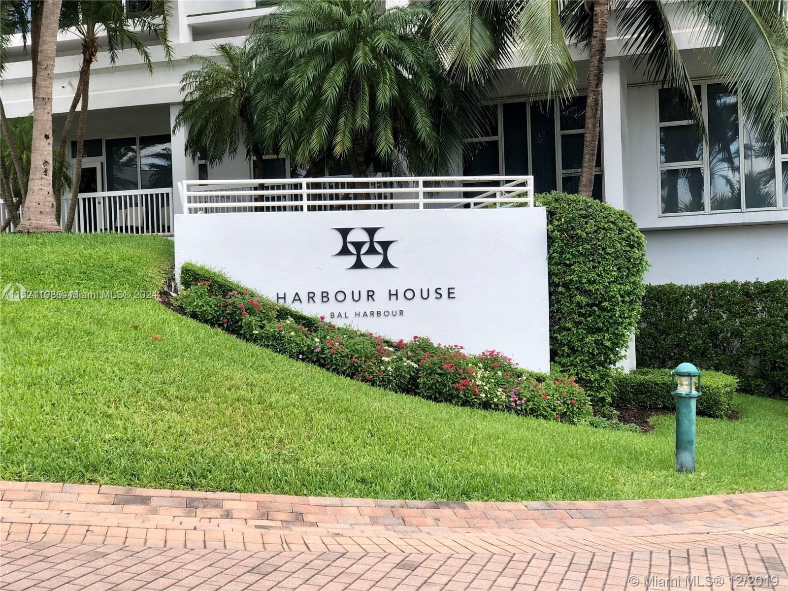 10275 Collins Ave # 230, Bal Harbour, FL 33154 — zdjęcie 2