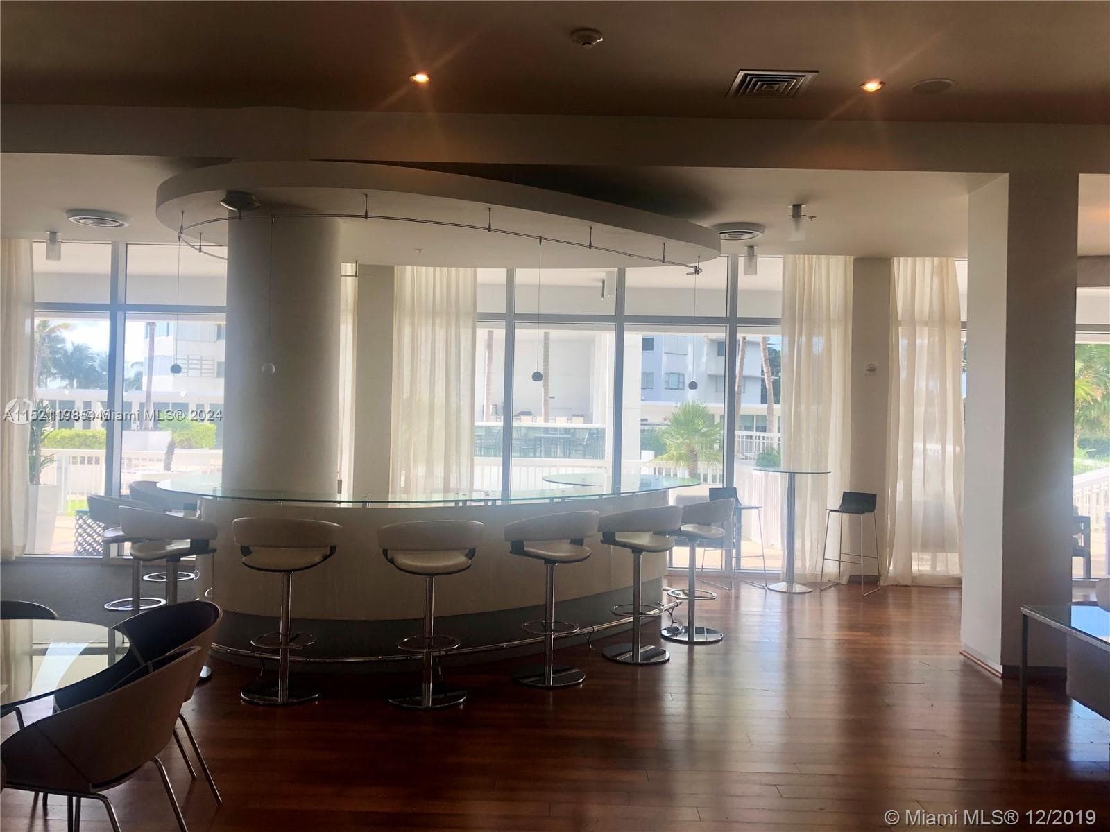 10275 Collins Ave # 230, Bal Harbour, FL 33154 — zdjęcie 4