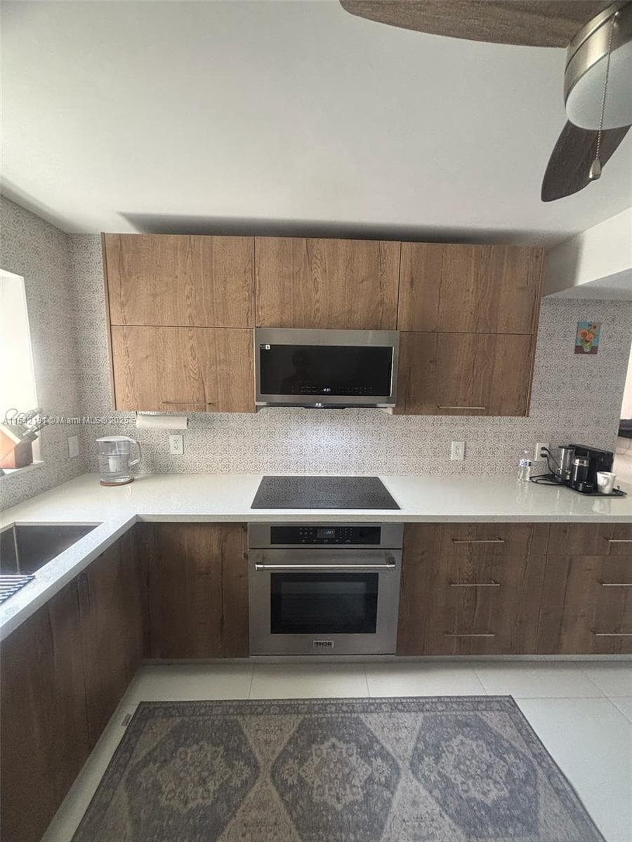 1865 S Ocean Dr # 4F, Hallandale Beach, FL 33009 — zdjęcie 2