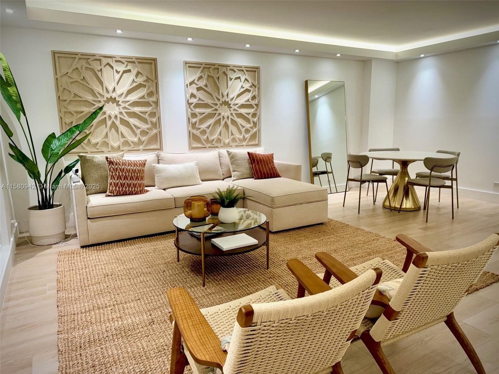 2301 Collins Ave # 837, Miami Beach, FL 33139 — zdjęcie 2