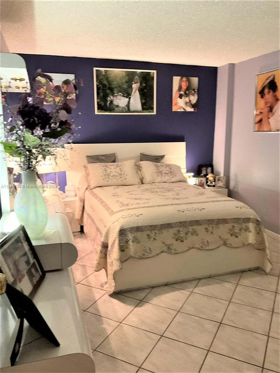 4675 W 18th Ct # 502, Hialeah, FL 33012