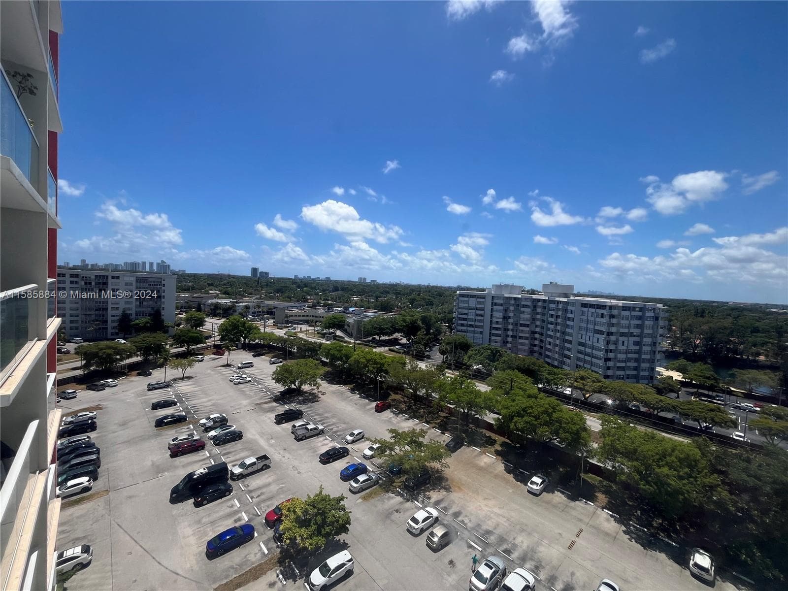 1351 NE Miami Gardens Dr # 1121E, Miami, FL 33179