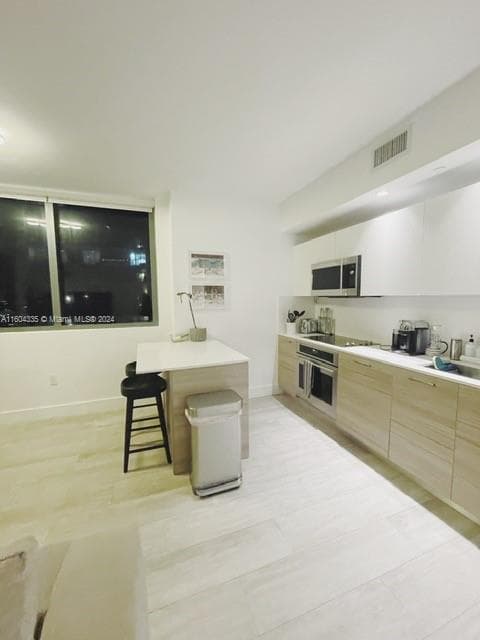 121 NE 34th St # 1409, Miami, FL 33137 — zdjęcie 3