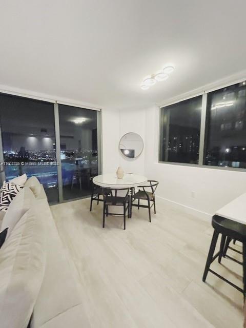 121 NE 34th St # 1409, Miami, FL 33137 — zdjęcie 4