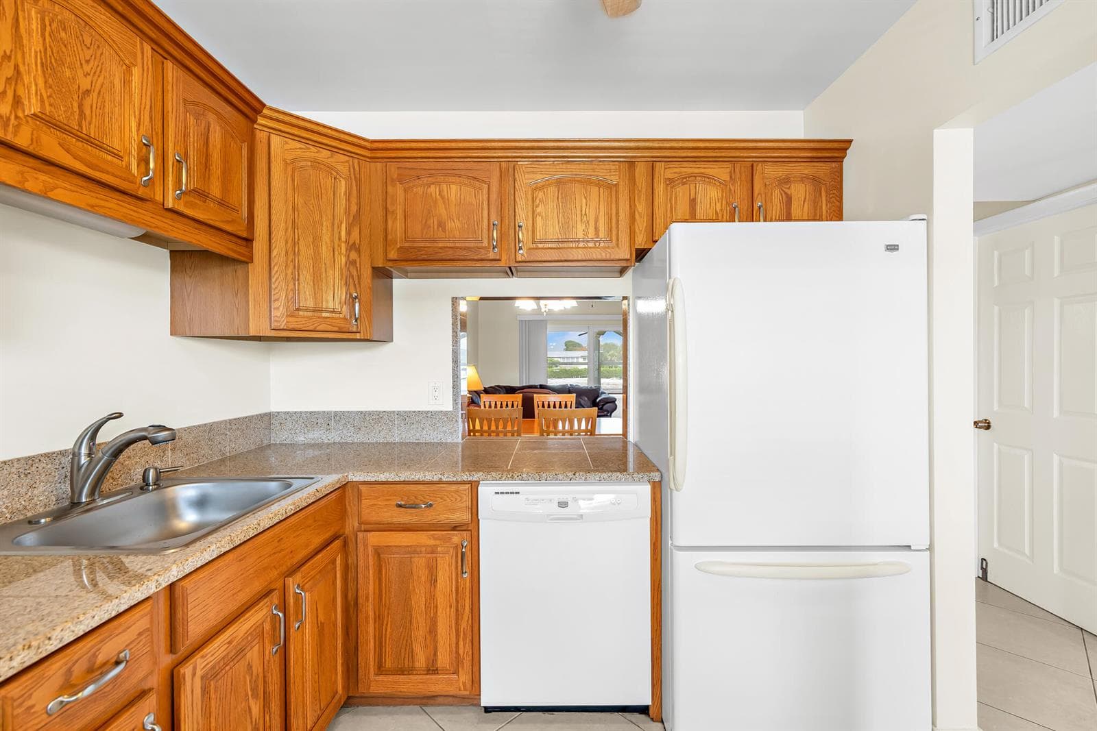 601 NW 76th Terrace # 206, Margate, FL 33063 — zdjęcie 3
