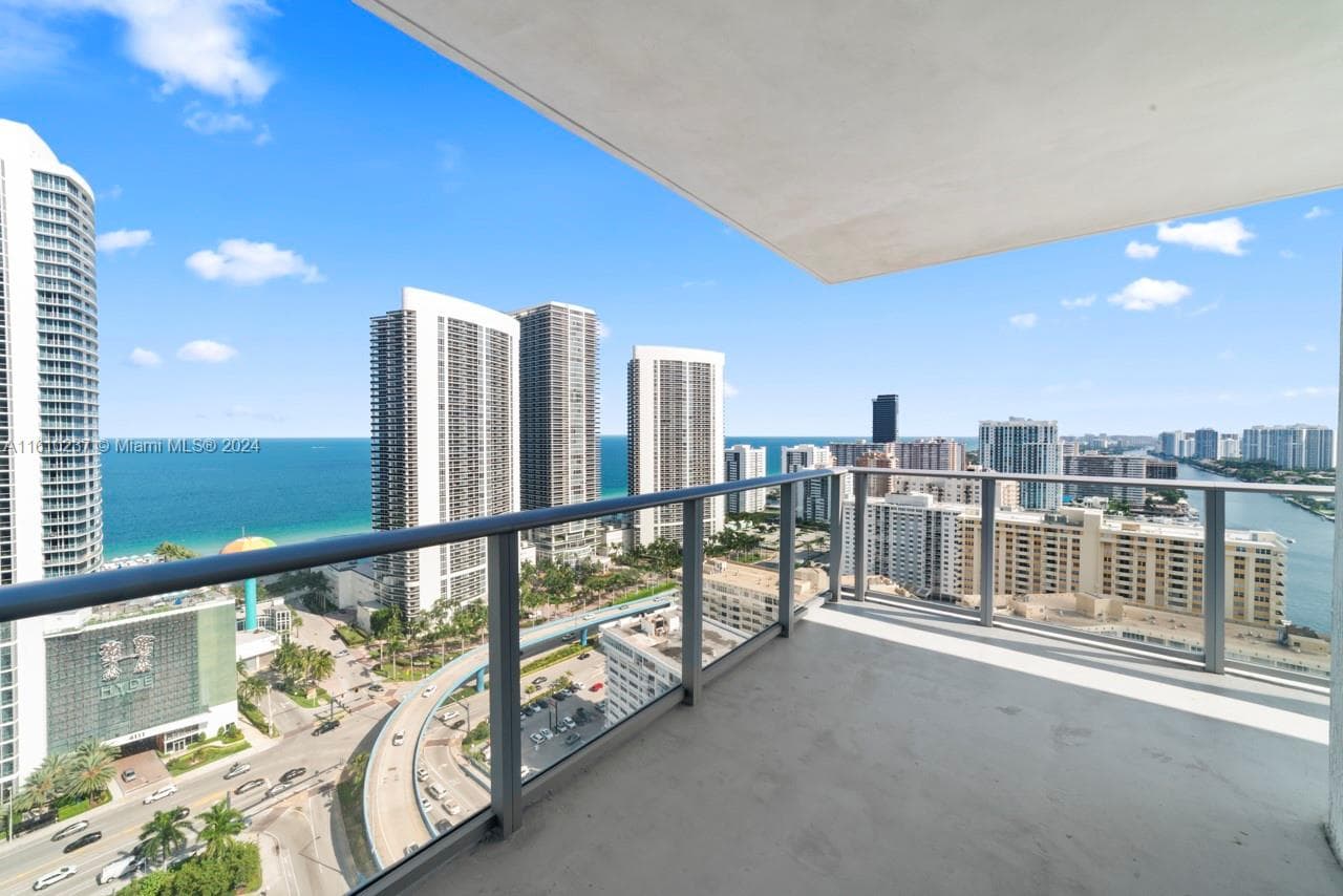 4010 S Ocean Dr # R2409, Hollywood, FL 33019