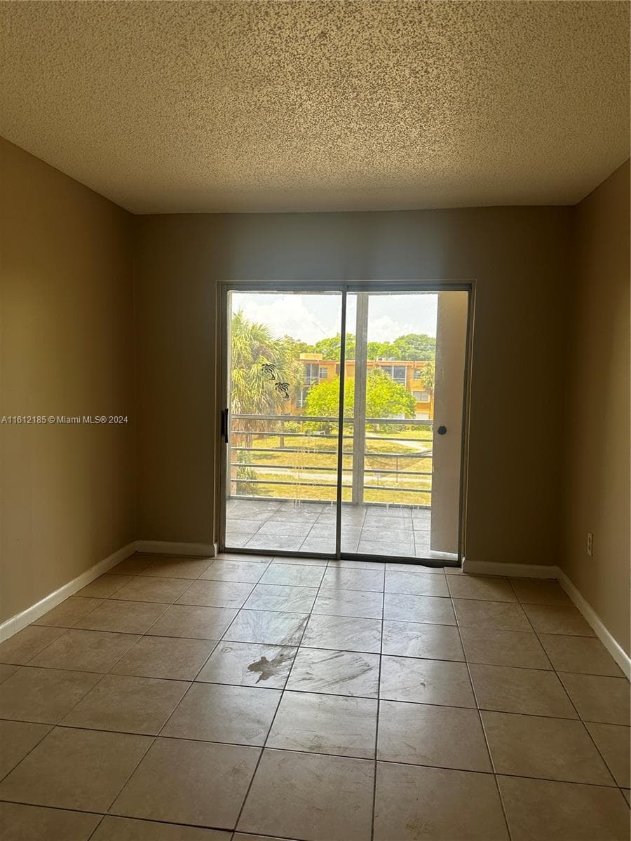4324 NW 9th Ave # 7-3A, Deerfield Beach, FL 33064 — zdjęcie 4