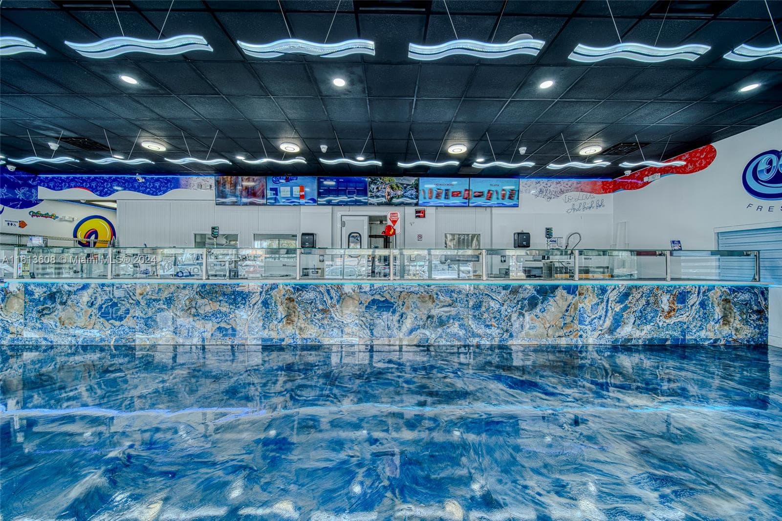 Top of The Line Fish & Seafood Market With Distribution in Miami, Miami, FL 33186 — zdjęcie 5