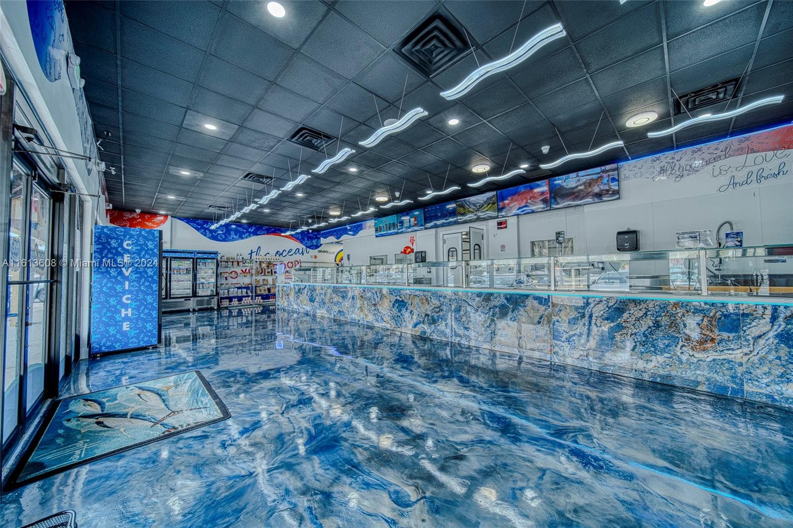 Top of The Line Fish & Seafood Market With Distribution in Miami, Miami, FL 33186 — zdjęcie 4