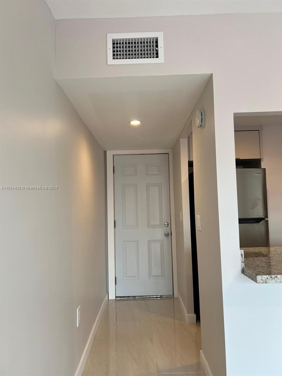 6580 W Flagler St # 309, Miami, FL 33144 — zdjęcie 3