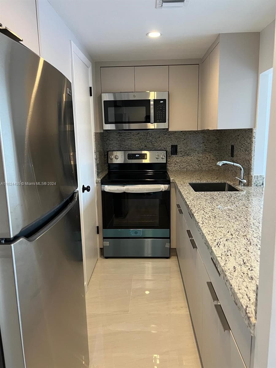 6580 W Flagler St # 309, Miami, FL 33144 — zdjęcie 4