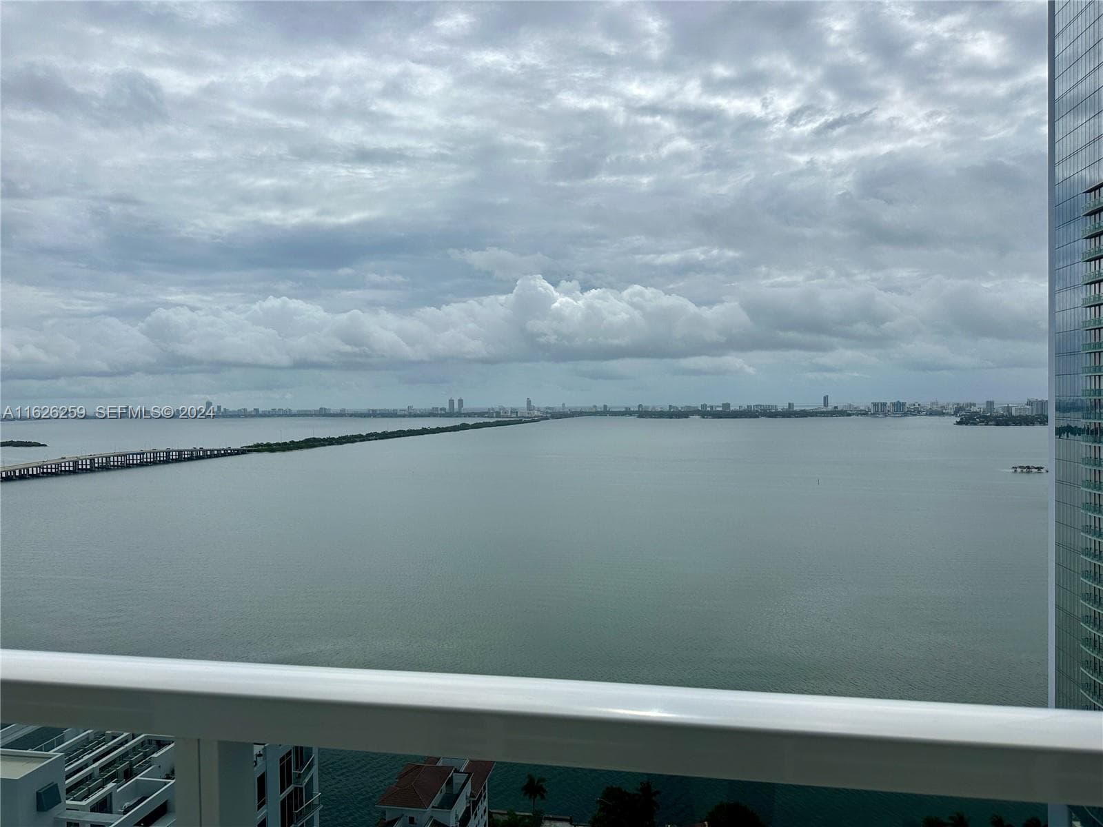 600 NE 27th St # 2302, Miami, FL 33137 — zdjęcie 2