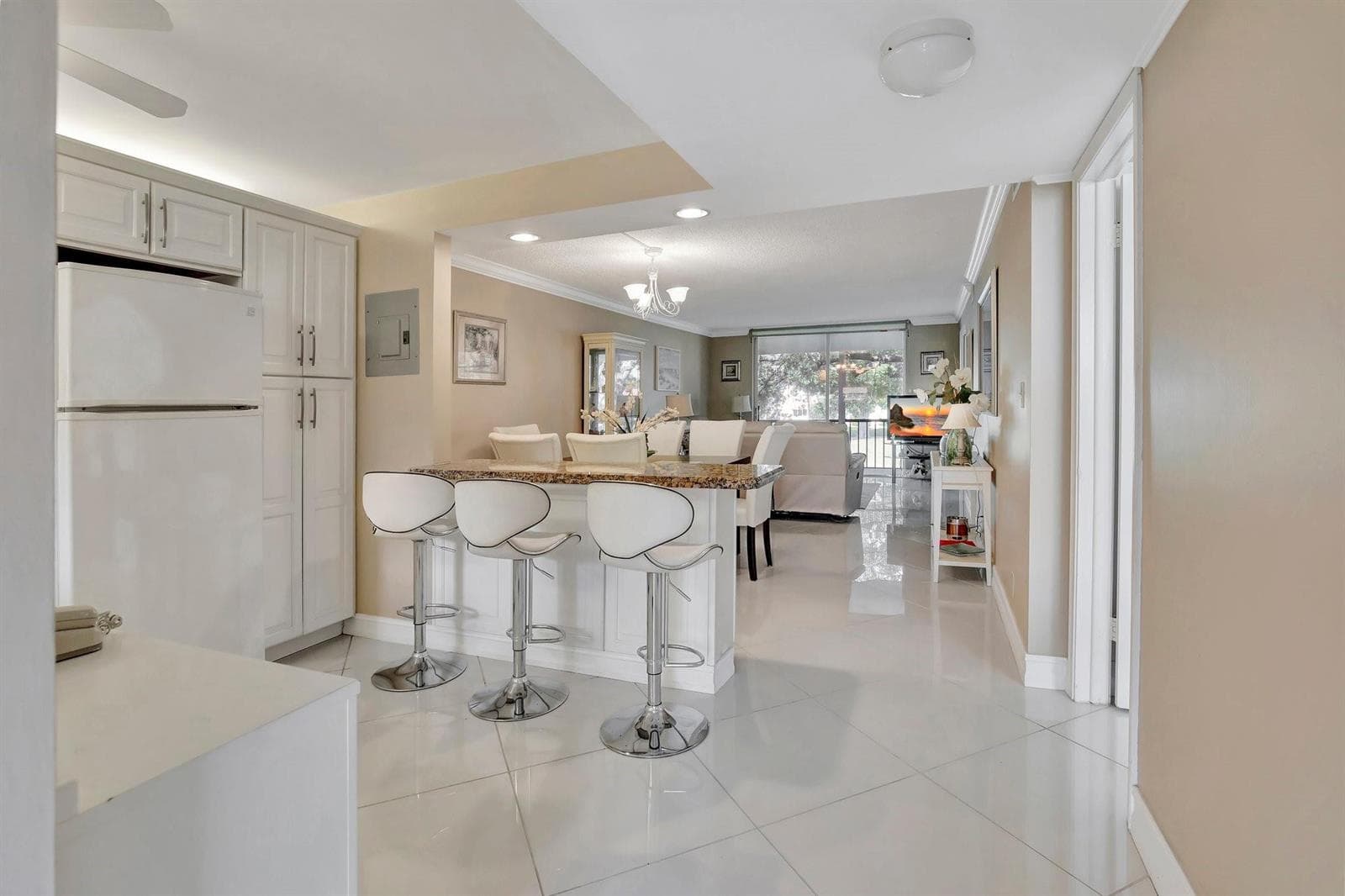 8930 S Hollybrook Boulevard # 201, Pembroke Pines, FL 33025 — zdjęcie 3