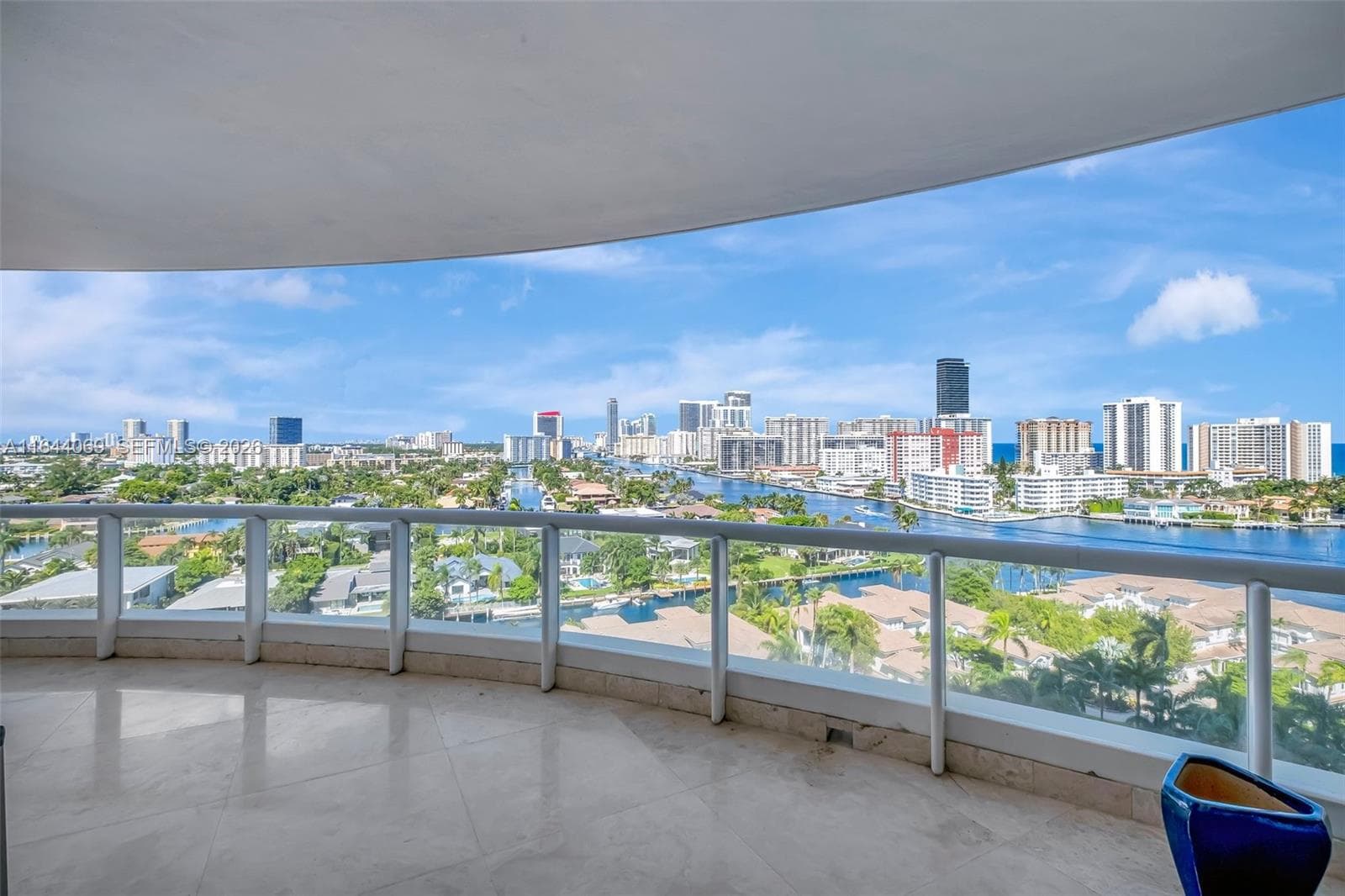 21200 Point Pl # 1204, Aventura, FL 33180 — zdjęcie 3