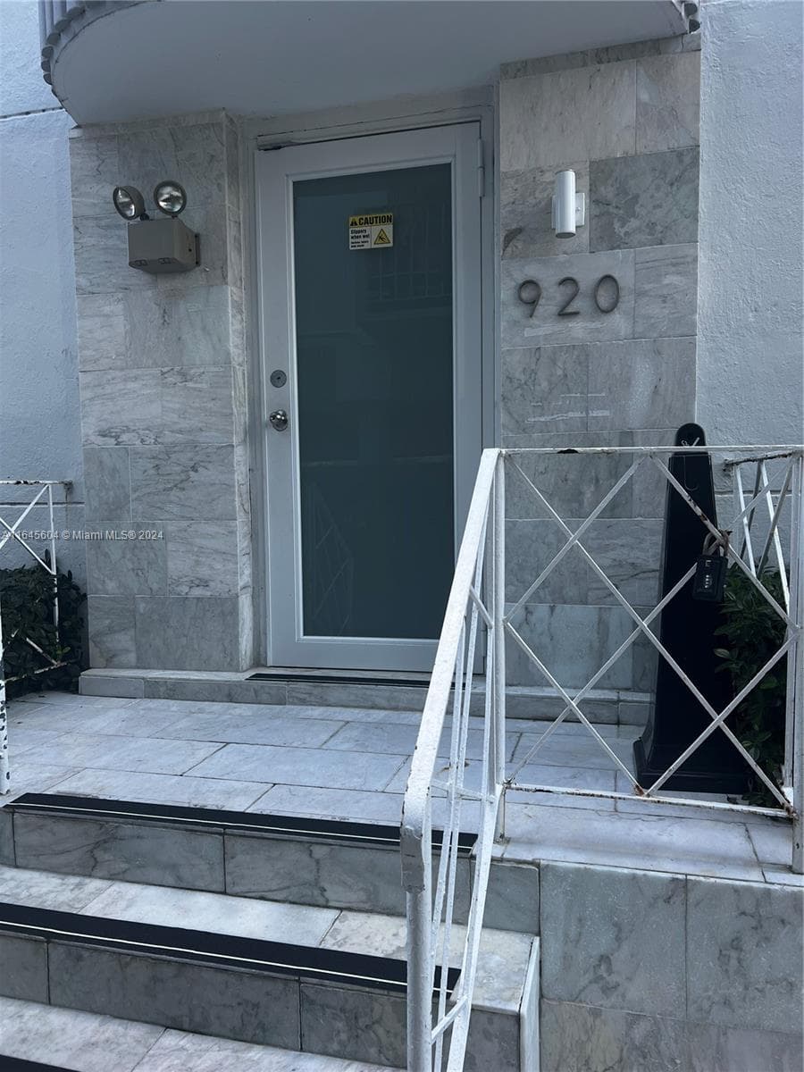 920 Jefferson Ave # 3, Miami Beach, FL 33139