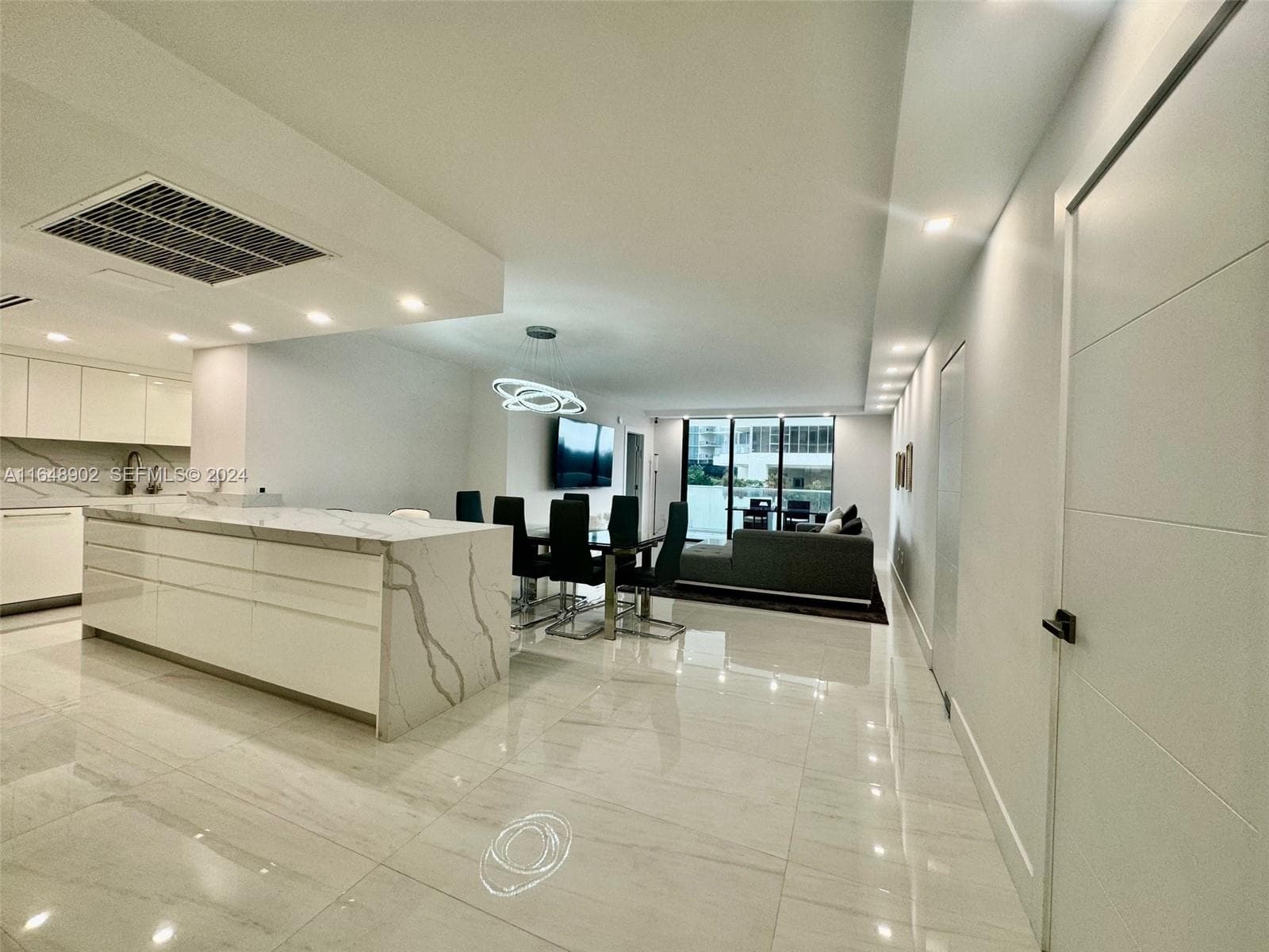 9801 Collins Ave # 5U, Bal Harbour, FL 33154 — zdjęcie 3