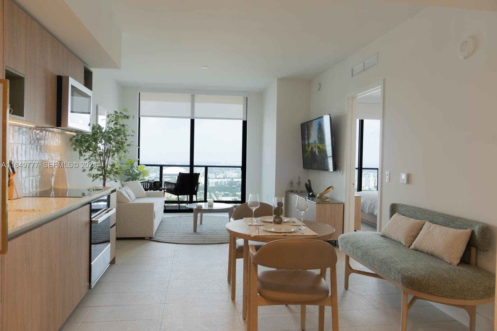 601 NE 1 Ave # 4704, Miami, FL 33132 — zdjęcie 3