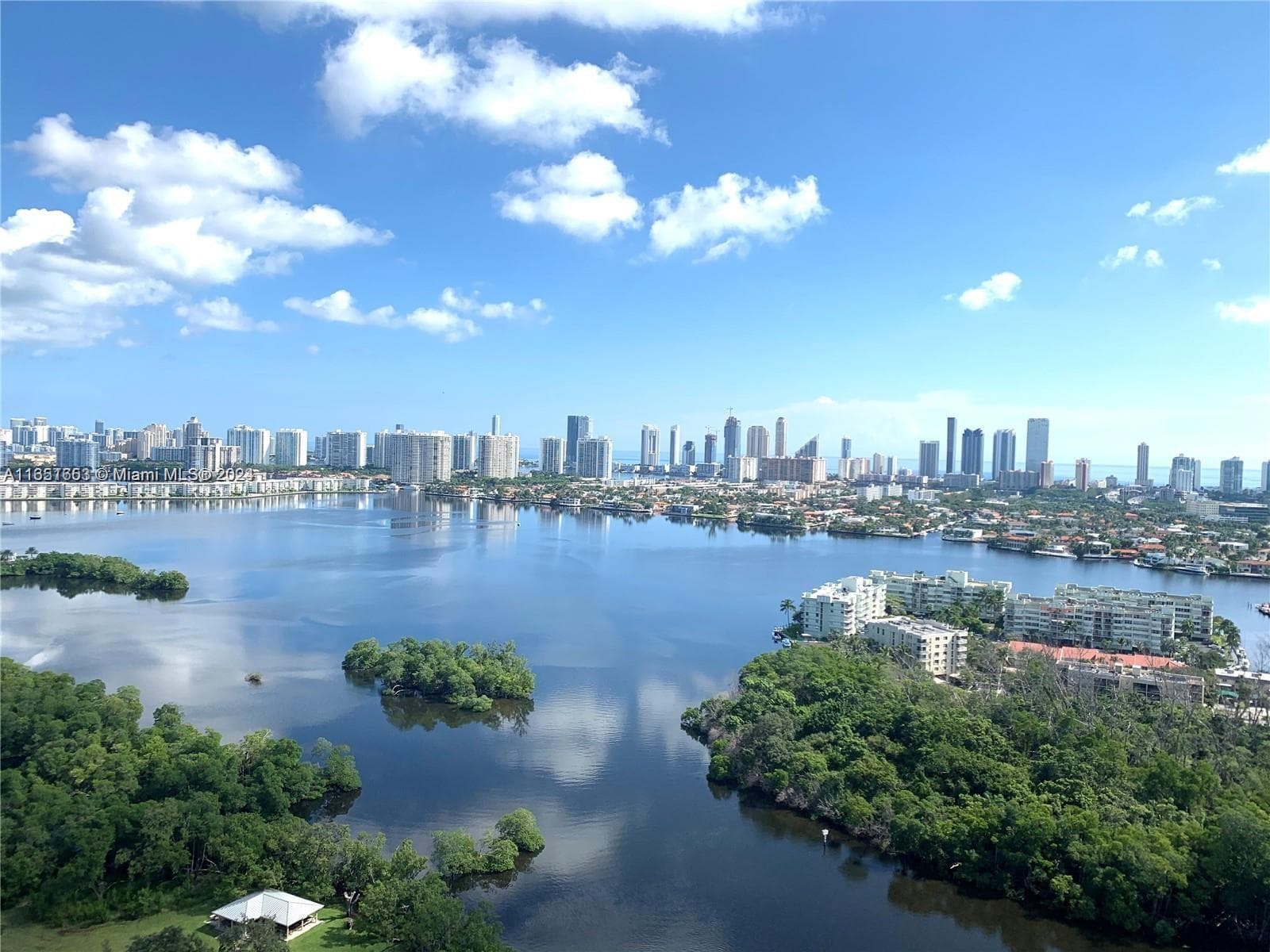 16385 Biscayne Blvd # 1201, North Miami Beach, FL 33160 — zdjęcie 3