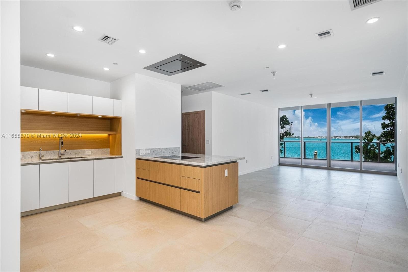 1135 103 St # 202, Bay Harbor Islands, FL 33154 — zdjęcie 3