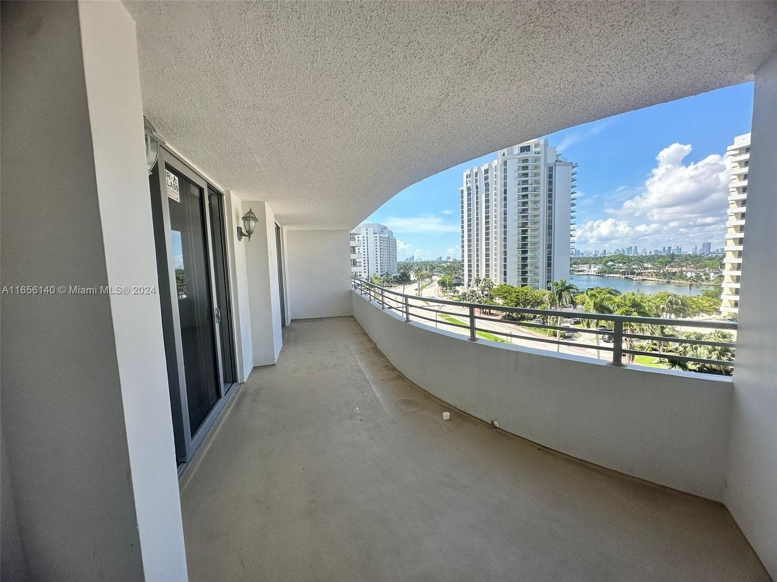 5555 Collins Ave # 8Z, Miami Beach, FL 33140 — zdjęcie 4