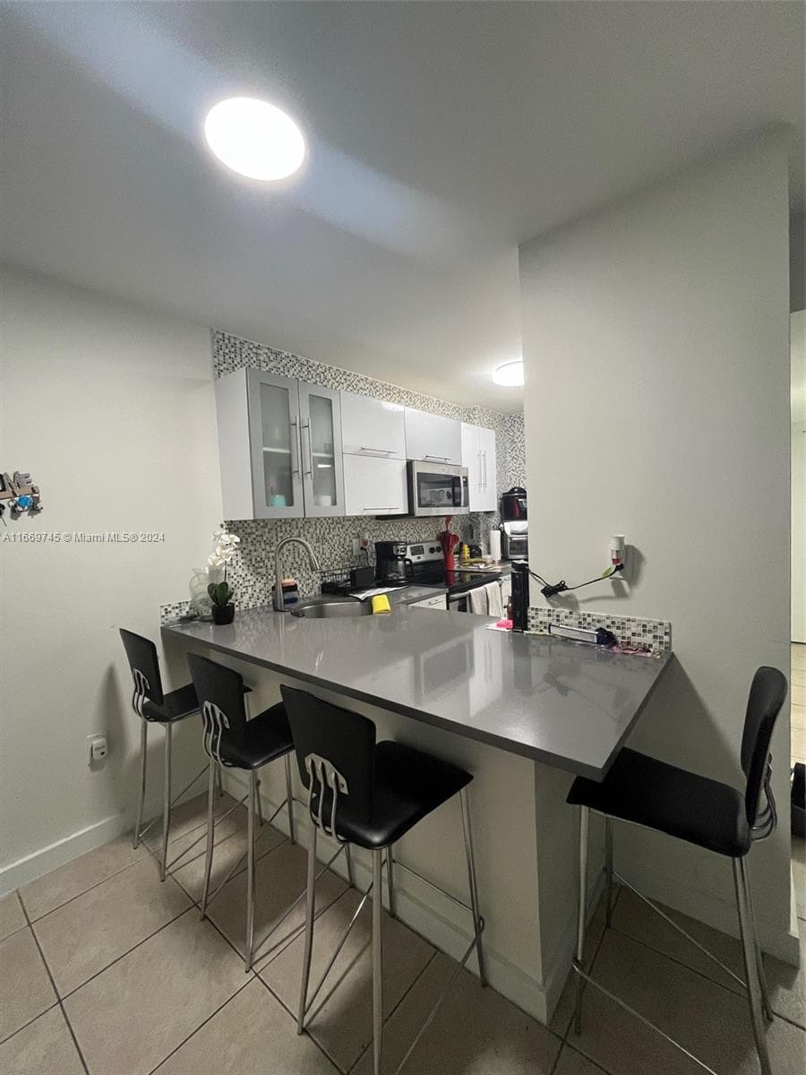 8075 NW 7th St # 109, Miami, FL 33126 — zdjęcie 3