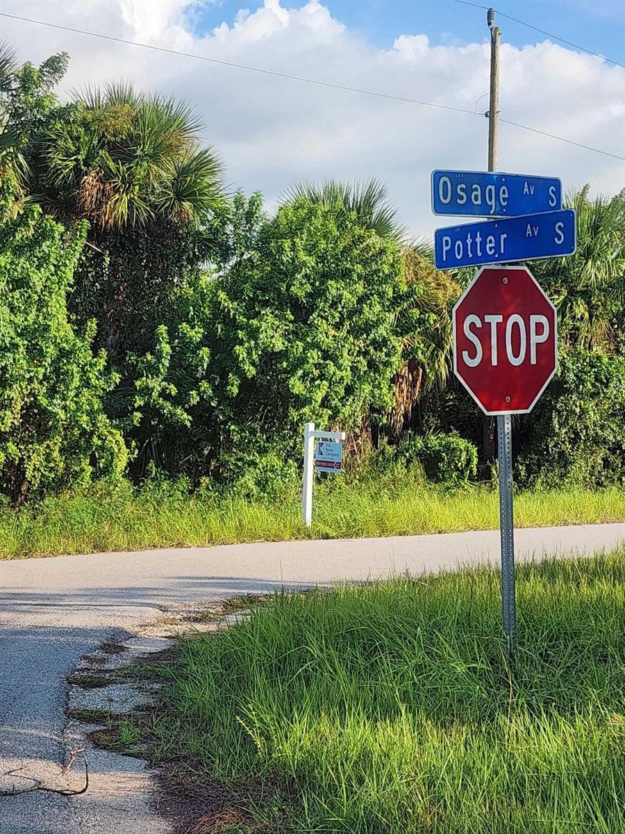 539 Osage Avenue S, Lehigh Acres, FL 33974 — zdjęcie 2