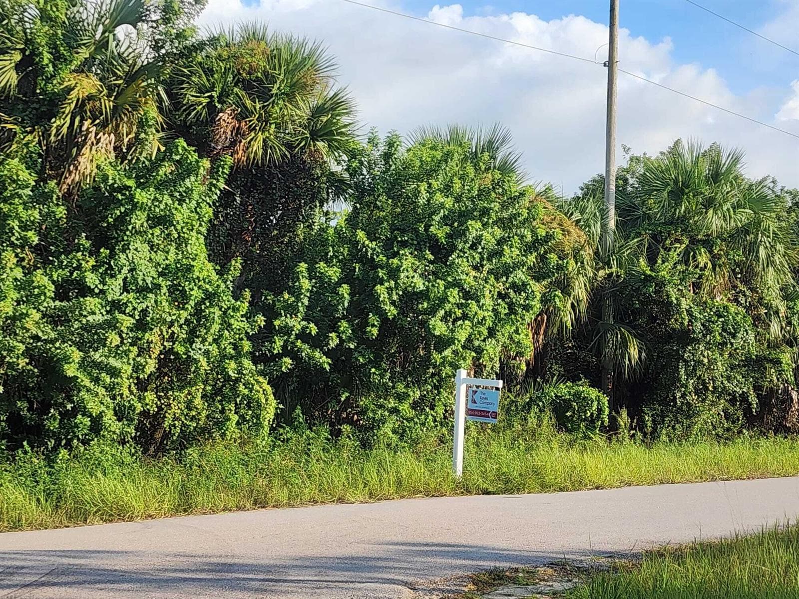 539 Osage Avenue S, Lehigh Acres, FL 33974