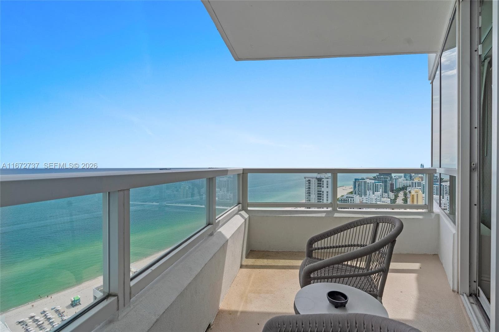 4401 Collins Ave # 3202/3204, Miami Beach, FL 33140 — zdjęcie 3