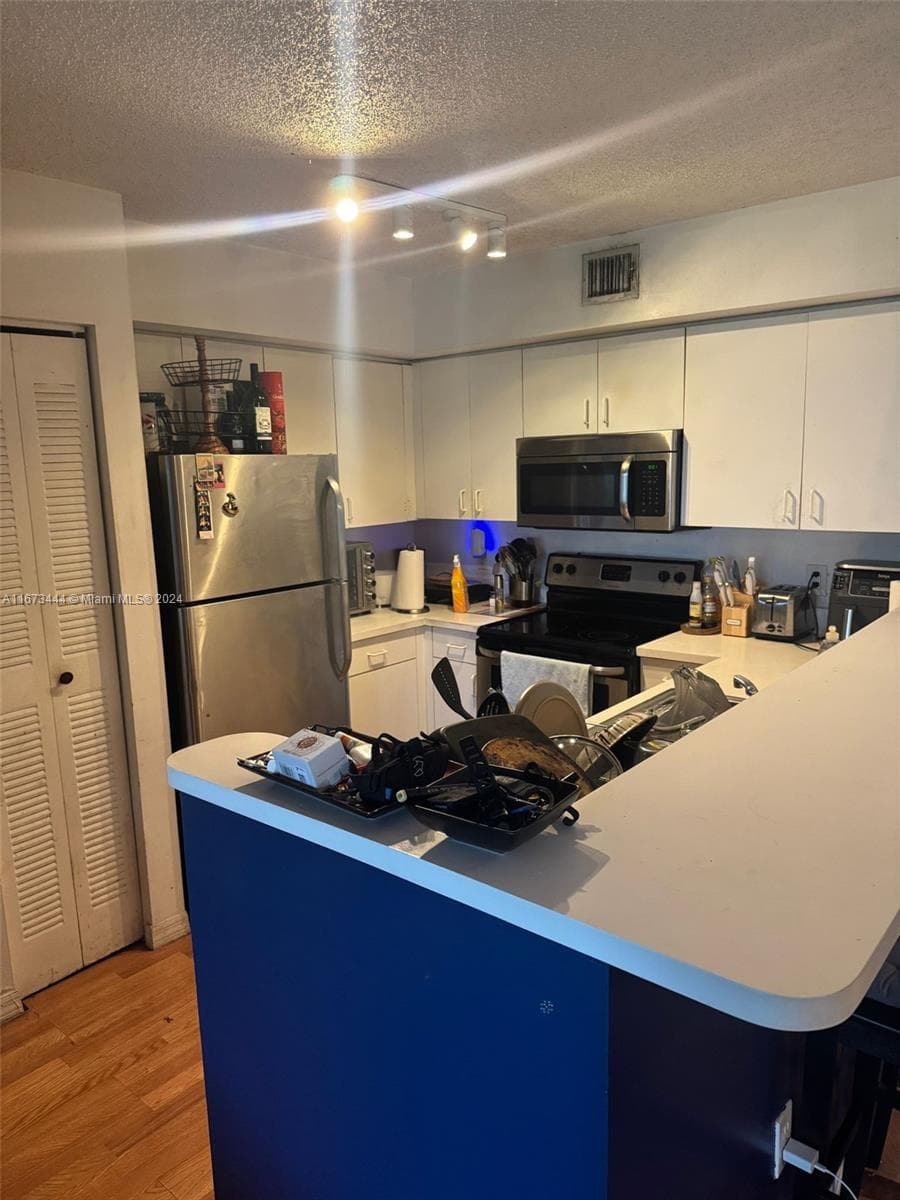 4580 NW 107th Ave # 104-13, Doral, FL 33178 — zdjęcie 3