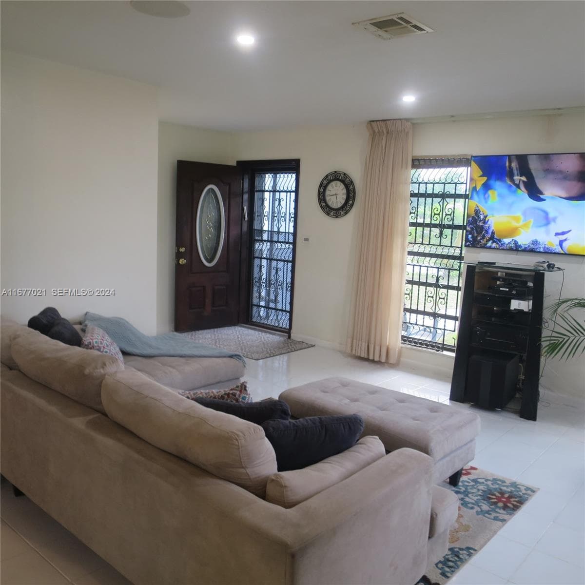 19021 NW 12th Ct, Miami Gardens, FL 33169 — zdjęcie 3