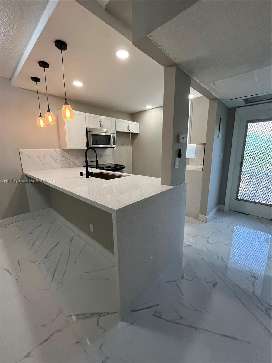 5102 NW 36th St # 605, Lauderdale Lakes, FL 33319 — zdjęcie 5