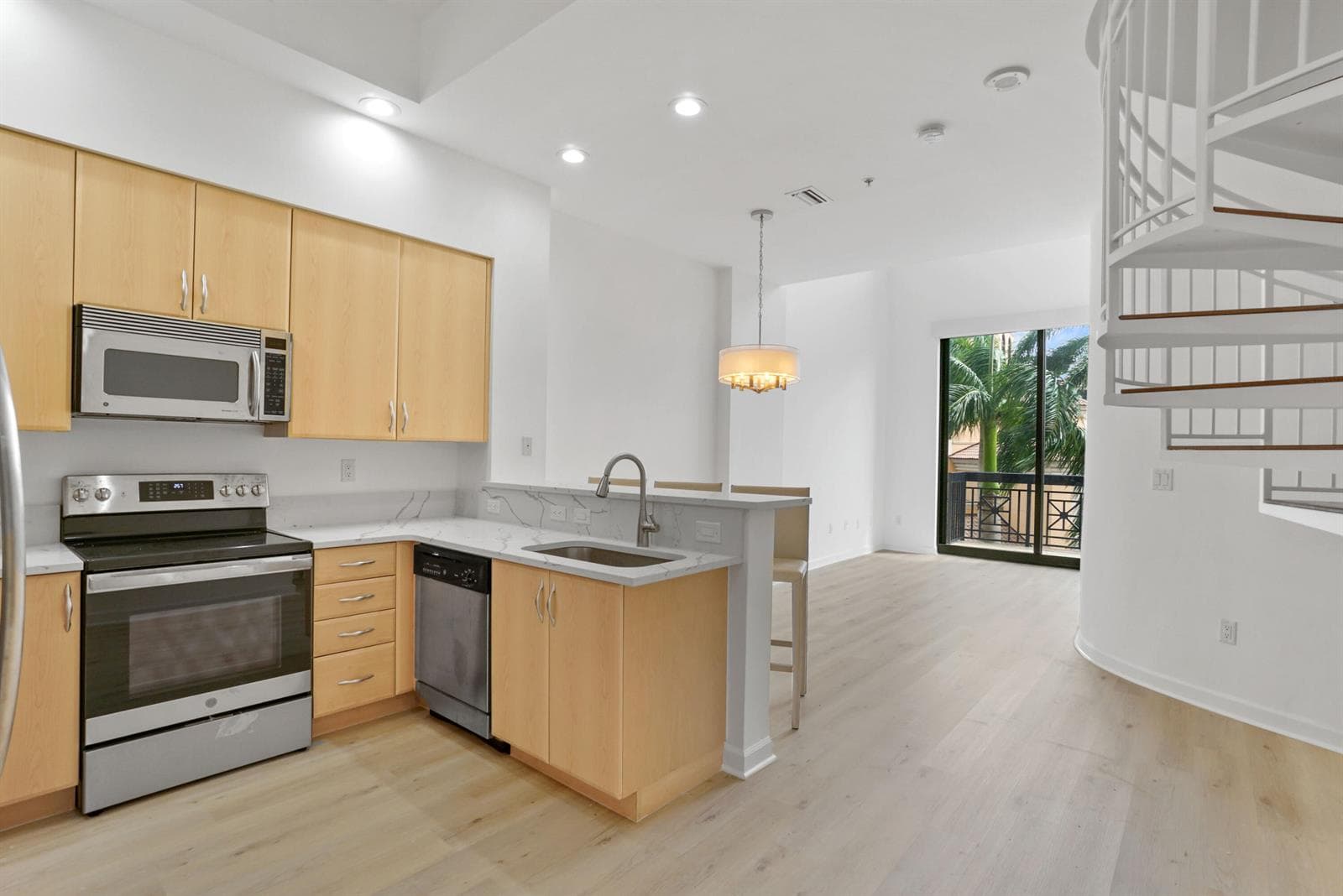 801 S Olive Avenue # 211, West Palm Beach, FL 33401 — zdjęcie 5