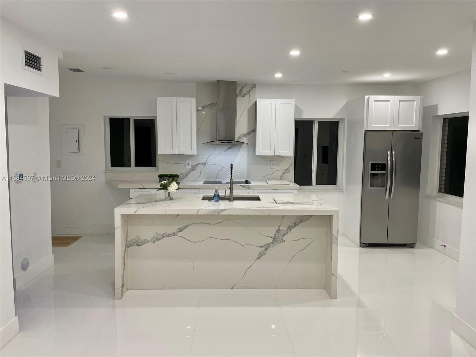 1201 Marseille Dr # 17, Miami Beach, FL 33141 — zdjęcie 3