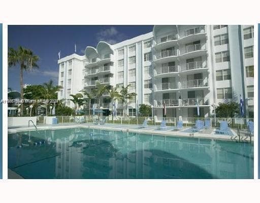 498 NW 165th St Rd # D-607, Miami, FL 33169